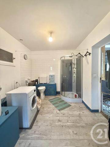 Maison à vendre  4 pièces - 122 m 2   MOULINS  - 03
