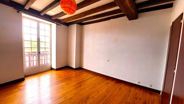 Bardos (64520) Bardos - T2 en duplex en centre ville