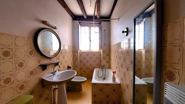 Bardos (64520) Bardos - T2 en duplex en centre ville