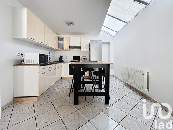 Maison 6 pièces de 109 m² à Aire-sur-la-Lys (62120)