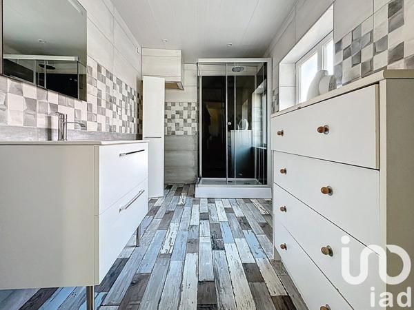 Maison 6 pièces de 109 m² à Aire-sur-la-Lys (62120)