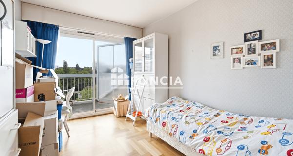 À vendre Appartement 5 pièces 93.13 m² - Marly-le-roi 78160