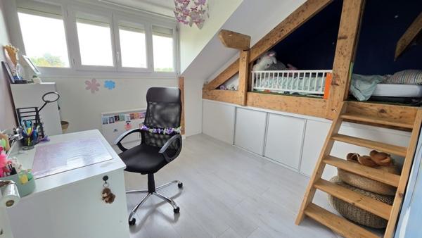 Maison à vendre |  Saint-Jean-d'Illac |  6 pièces | 128 m²