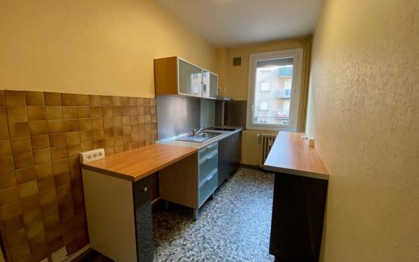 Appartement à vendre    2 pièces • 47 m2 Mazamet