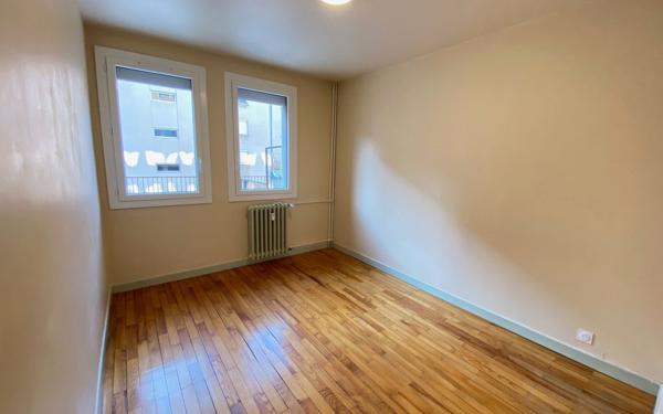 Appartement à vendre    2 pièces • 47 m2 Mazamet