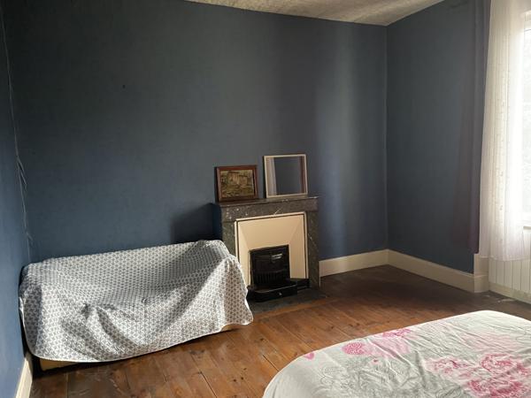 Maison T7 en pierre sur sous-sol