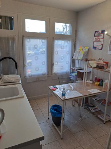 Domont (95330) Investissement rentable. cabinet paramédical loué