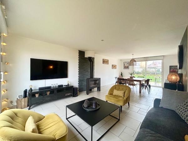 Marcoussis (91460) MARCOUSSIS - MAISON INDIVIDUELLE FAMILIALE DE STANDING - 140 M2 - 7 PIECES - JARDIN ET GARAGE