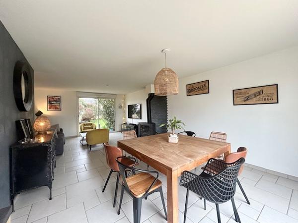 Marcoussis (91460) MARCOUSSIS - MAISON INDIVIDUELLE FAMILIALE DE STANDING - 140 M2 - 7 PIECES - JARDIN ET GARAGE