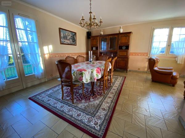 Maison à vendre à Buzançais dans l'Indre (36500), ref : 1051885
