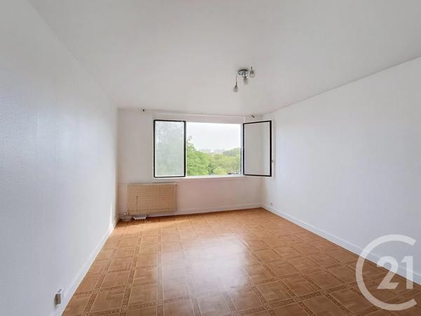 Appartement F1 à vendre  1 pièce - 41,29 m 2   ST DENIS  - 93