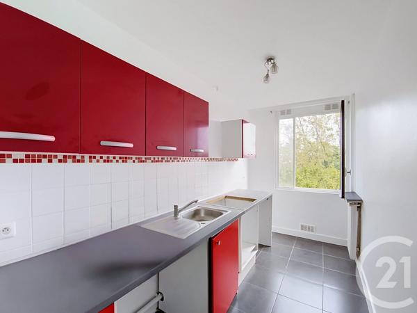 Appartement F1 à vendre  1 pièce - 41,29 m 2   ST DENIS  - 93