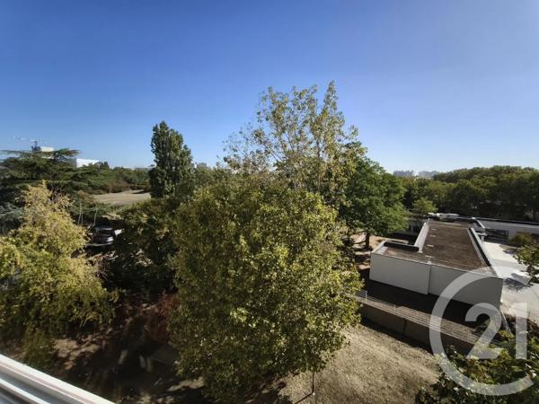 Appartement F1 à vendre  1 pièce - 41,29 m 2   ST DENIS  - 93