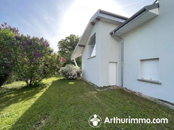 Vente Maison 6 pièces 160 m2 à Seloncourt