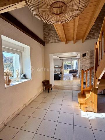 Vente Maison 6 pièces 160 m2 à Seloncourt