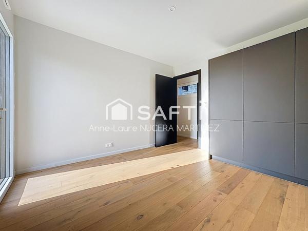 Maison ossature bois de plain pied, 4 chambres, un garage et grand jardin