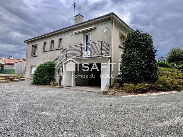 Maison 5 chambres, garage, en bourg.