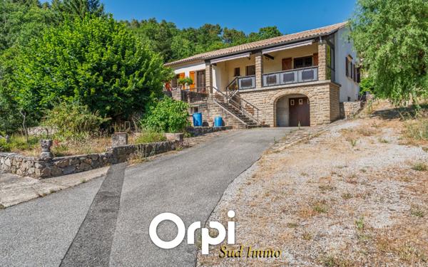 Maison à vendre    5 pièces •  Coux