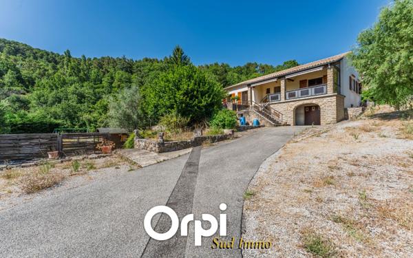 Maison à vendre    5 pièces •  Coux