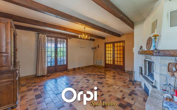 Maison à vendre    5 pièces •  Coux