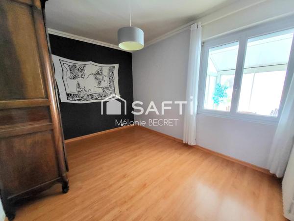 Maison de ville 5 chambres avec grand jardin à Biganos