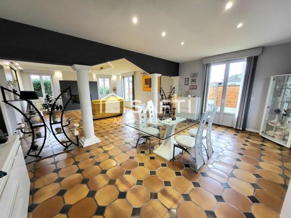 Maison de ville 5 chambres avec grand jardin à Biganos