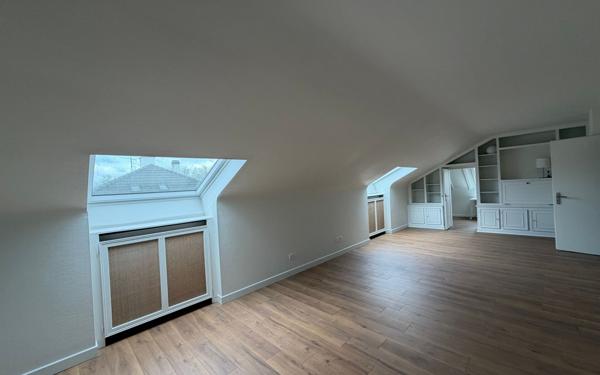 Appartement à vendre    3 pièces • 74,74 m2 Illkirch-Graffenstaden