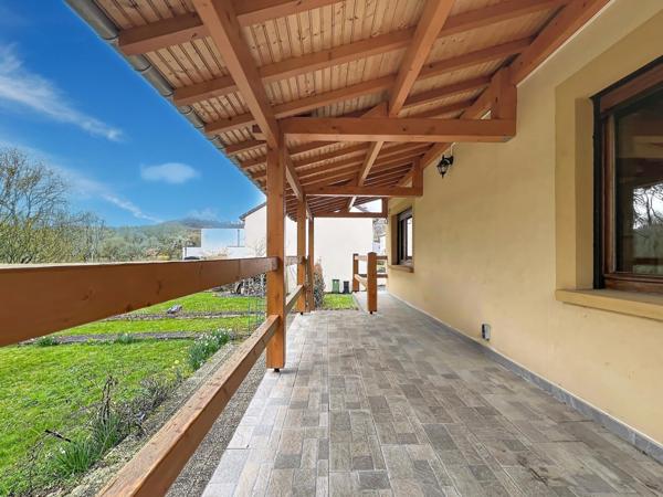 Élégante maison individuelle en impasse, volumes généreux et cadre privilégié !!!