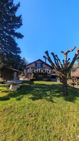 Maison
         5 pièces
        - 162 m² Exclusivité