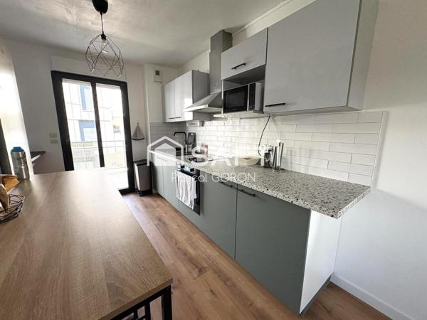 T2 rénové avec terrasse – Quartier Saint-Éloi