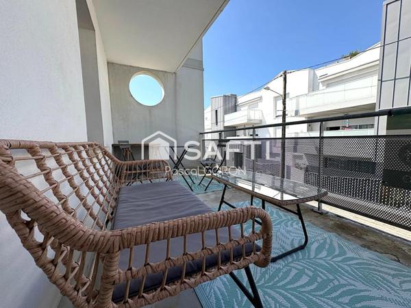 T2 rénové avec terrasse – Quartier Saint-Éloi