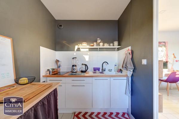 Appartement à vendre 2 pièces 41m² Tours (37000)
