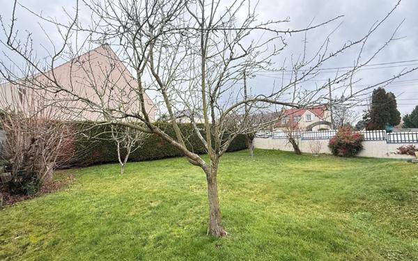 Maison à vendre    5 pièces •  Domont