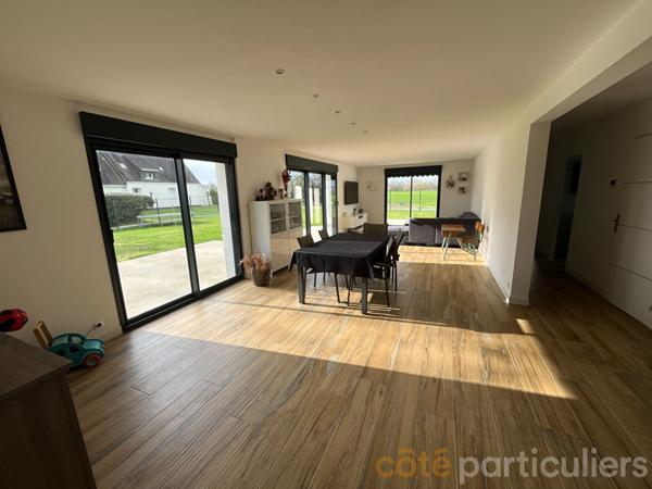 Vente Maison202 m² - 9 Pièces - PLESCOP (56890)