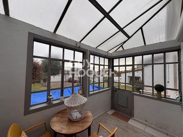 Maison à vendre - 6 pièces, 4 chambres au Creusot