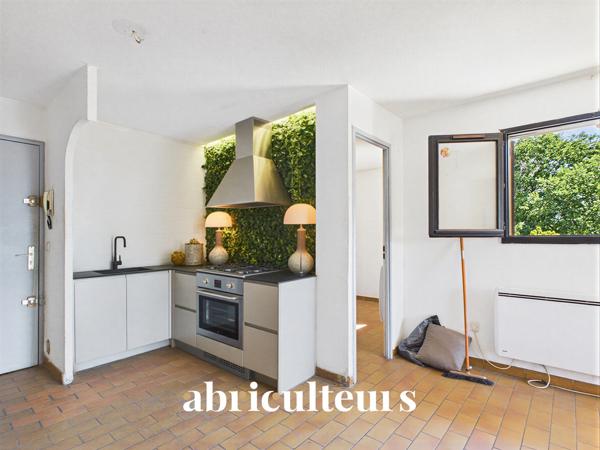 appartement 40m2 en vente dans le Quartier Saint Jacques Grasse (06130)