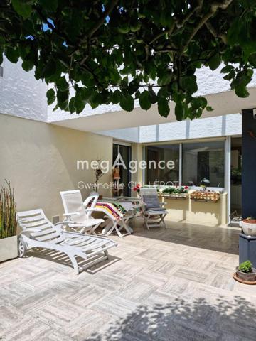 Maison à LARMOR-PLAGE, 56260 - 6 pièces 174m²