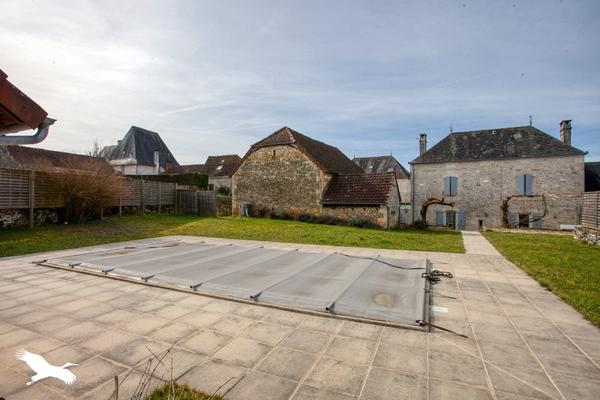 Maison à vendre |  Cressensac |  7 pièces | 149 m²