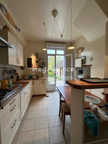 Maison à PONT-SUR-YONNE, 89140 - 7 pièces 199m²