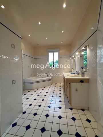 Maison à PONT-SUR-YONNE, 89140 - 7 pièces 199m²