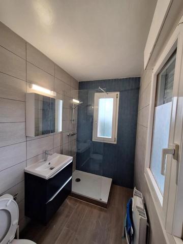 Location                                                      Appartement
                        
                     1 pièces                      25 m2                     à Corbeil-Essonnes
