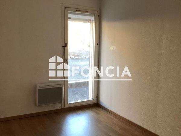 Location Appartement 3 pièces 68 m² - AV GENERAL LECLERC Sausset Les Pins 13960