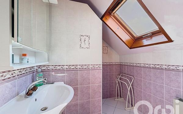 Maison à vendre    5 pièces • 141 m2 Douvaine