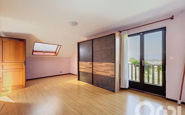 Maison à vendre    5 pièces • 141 m2 Douvaine