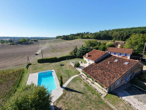 Spacieuse résidence avec annexe pour invités