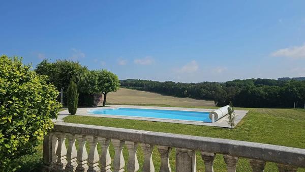 Spacieuse résidence avec annexe pour invités