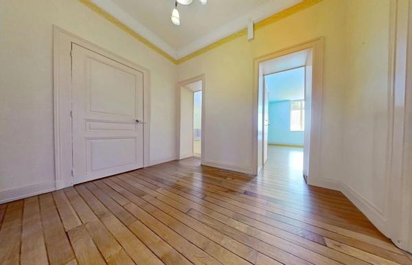 Longwy - Mont-Saint-Martin, Villa d'exception de 500 m² - 37 ares de terrain - piscine et tennis