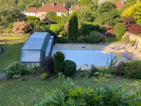 Longwy - Mont-Saint-Martin, Villa d'exception de 500 m² - 37 ares de terrain - piscine et tennis