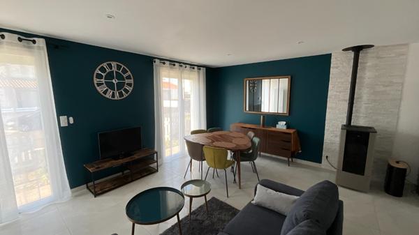 MAISON MEUBLEE TYPE 3 + BUREAU + GARAGE + JARDIN RUE DU PONTREAU 85180 LES SABLES