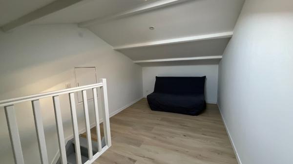 MAISON MEUBLEE TYPE 3 + BUREAU + GARAGE + JARDIN RUE DU PONTREAU 85180 LES SABLES
